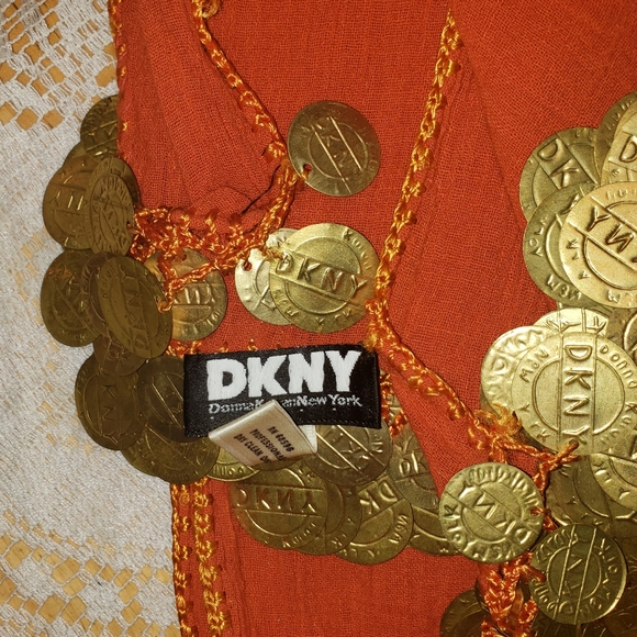 🗨DKNY Large Orange Egyptian Wrap Scarf - Picture 2 of 4